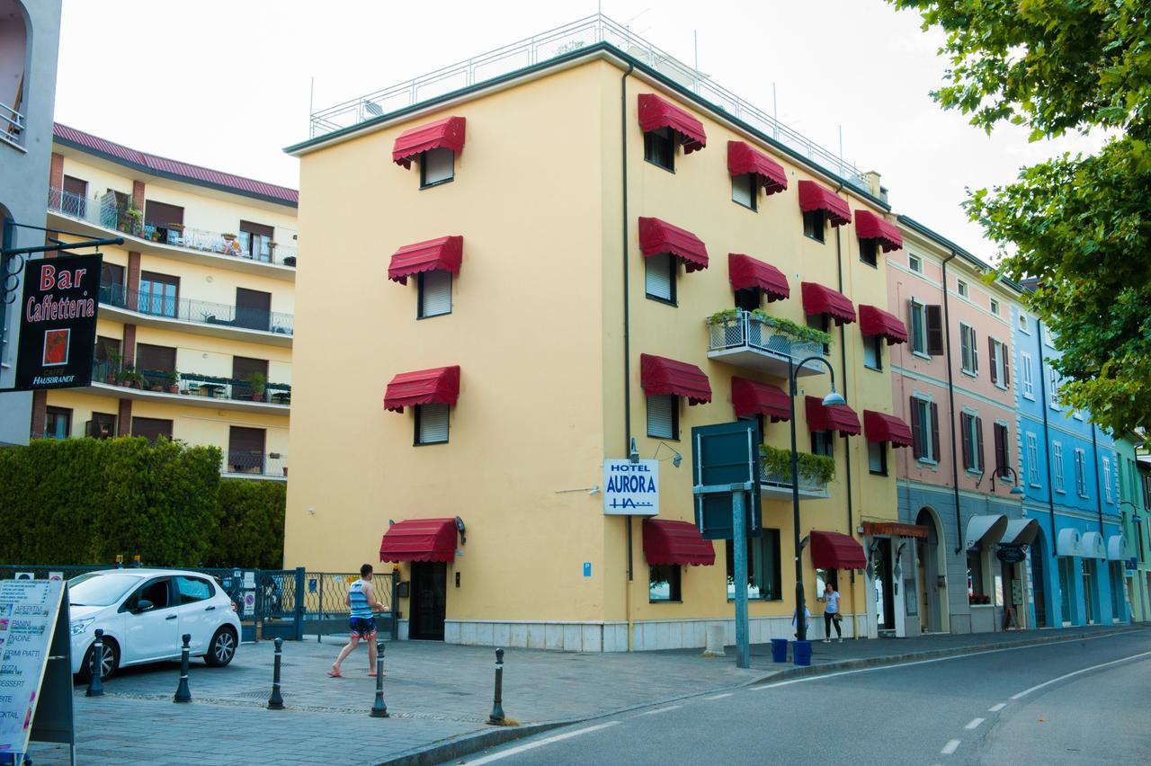 Hotel Aurora Desenzano del Garda Exterior photo